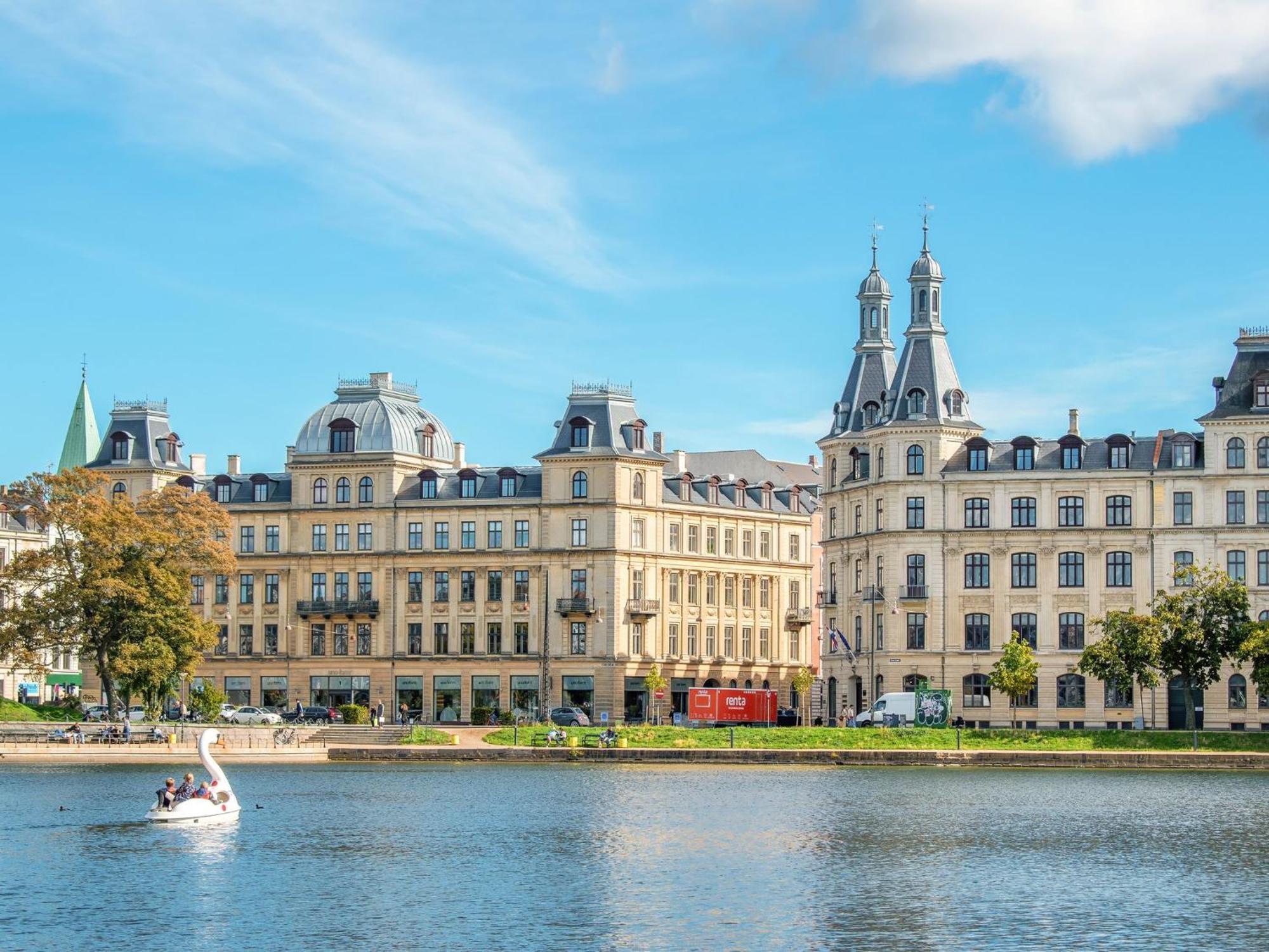Sanders Square - Spacious Six-Bedroom Apartment Near Amalienborg コペンハーゲン エクステリア 写真